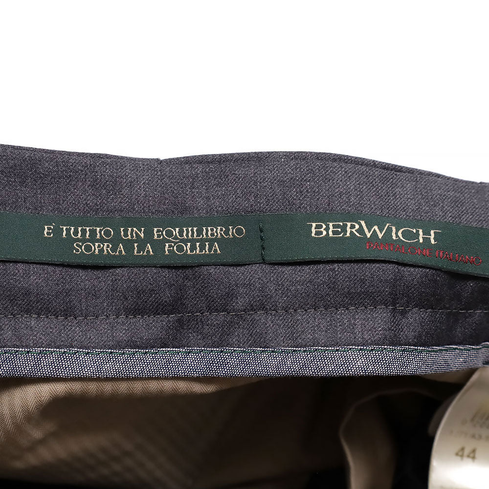 BERWICH ベルウィッチ SCOTCH スコッチ Loro Piana ロロピアーナ オーストラリス Super150's メリノウール  2プリーツ サイドアジャスター スラックス メンズ チャコールグレー LP1358 【国内正規品】